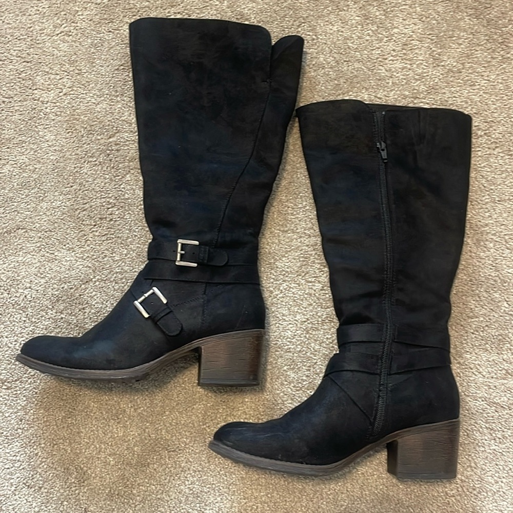 Black suede, knee-high block heel booties with buckle size 10 wide calf